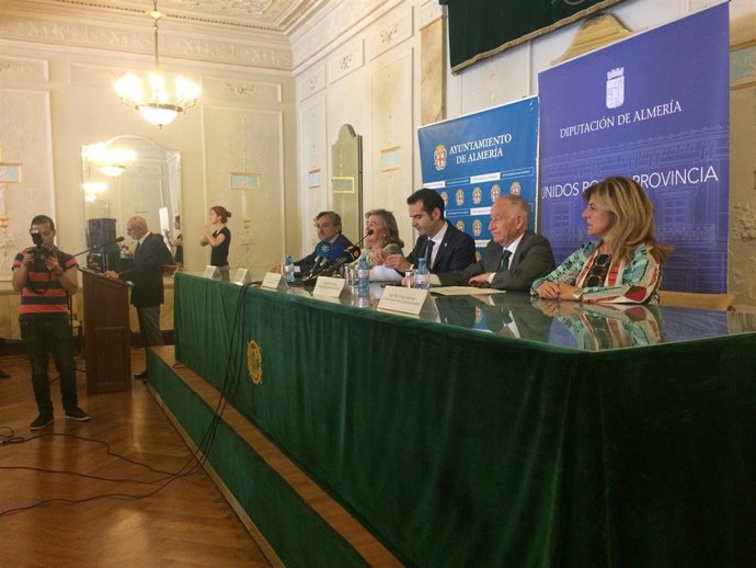 Diputación y Ayuntamiento impulsan unas jornadas por el Día de la Familia.