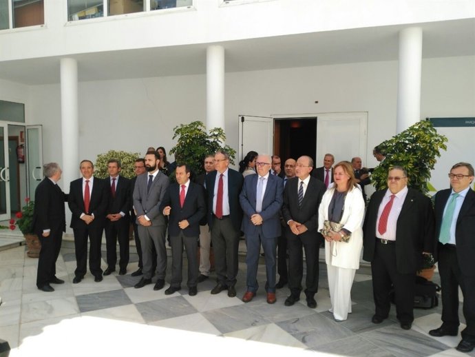 Presentación medidas industrialización andalucía málaga pta