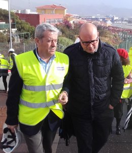 Nota Prensa Y Fotografía: Saneamiento Geneto La Laguna