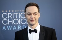 Jim Parsons (Sheldon en The Big Bang Theory) se ha casado