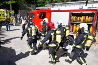 Más de 600 personas participan en un simulacro de incendio con víctimas en San Sebastián