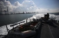 Muere un pescador palestino tiroteado por fuerzas israelíes cerca de Gaza