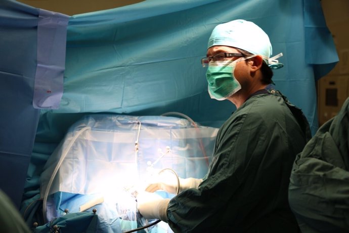 Operación con tecnología pionera en el Hospital Vall d'Hebron de Barcelona