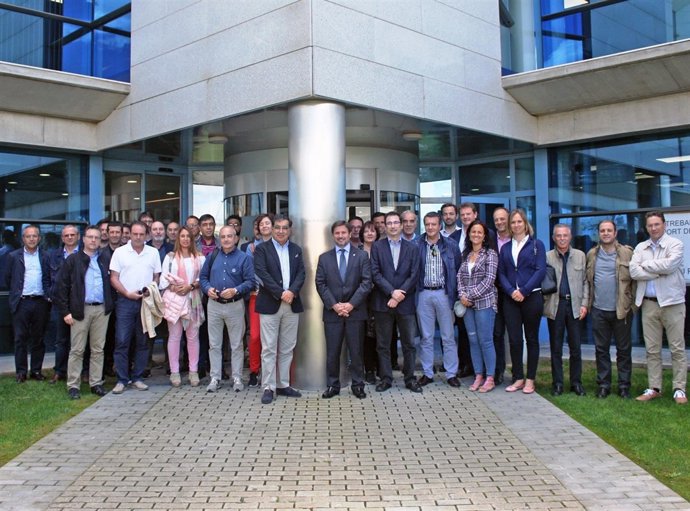 Associació d'empreses de Serveis de Tarragona visita el Port de Tarragona