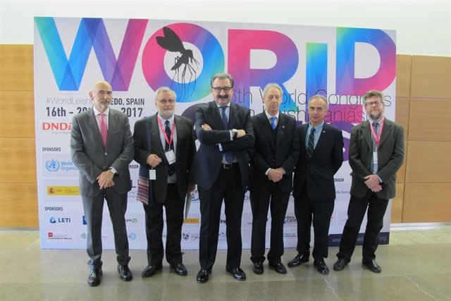 El consejero de Sanidad                               