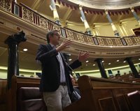 Madina dice que no le sorprende que Armengol apoye a Sánchez, pero cree que López no se va a retirar