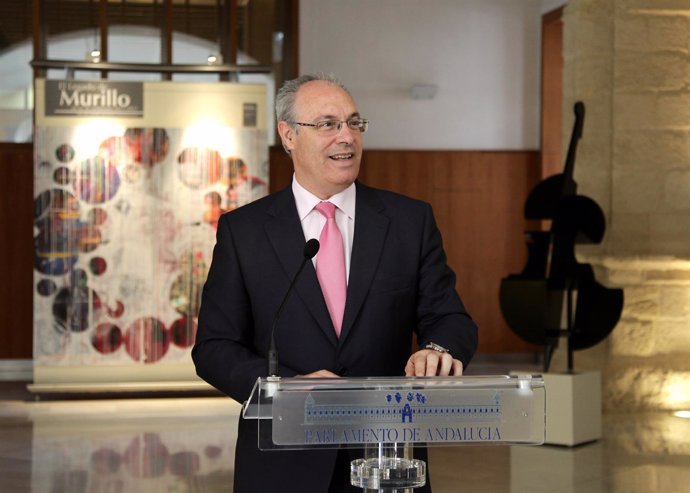Juan Pablo Durán inaugura en el Parlamento una muestra sobre Murillo