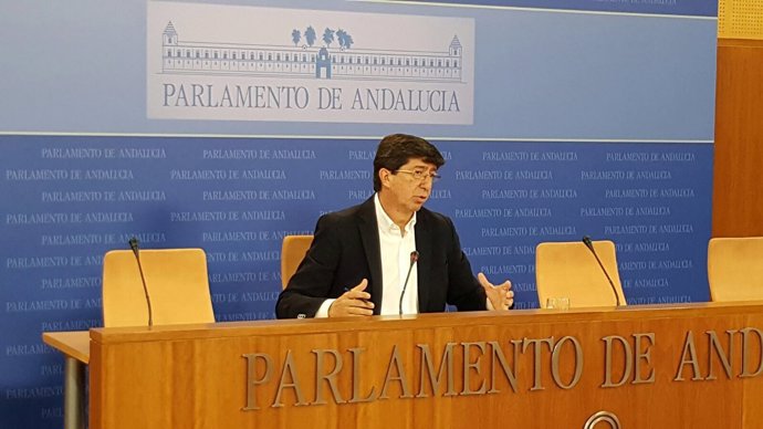 El presidente y portavoz de Ciudadanos en el Parlamento andaluz, Juan Marín