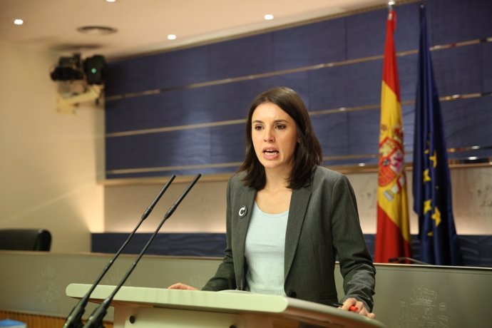 Irene Montero en rueda de prensa en el Congreso