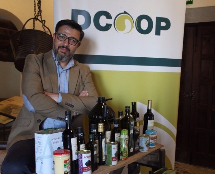 Antonio Guzmán de la Rosa, director comercial de Dcoop.