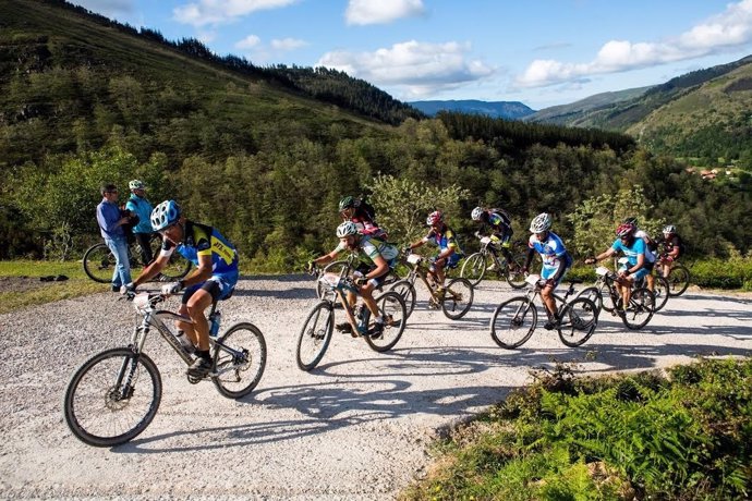 Los 10.000 del Soplao. Prueba ciclista. Deportes. 