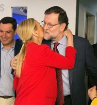 Cifuentes cuenta con "todo el apoyo" de Rajoy y dice que se equivocan quienes piensen que va a dar "un paso atrás"