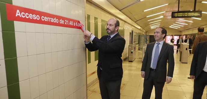 ROLLÁN PRESENTA LA AMPLIACIÓN DE LOS HORARIOS DE LOS VESTIBULOS SECUNDARIOS DE M