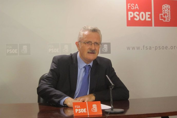  El Diputado Del PSOE Por Asturias, Antonio Trevín,
