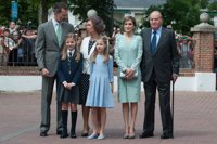 Los Reyes Don Felipe y Doña Letizia, a juego en la Comunión de la Infanta Sofía