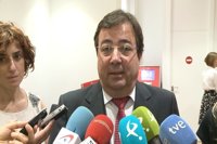 Vara valora que salvo el PSOE "no hay ningún partido en España" que debata "a calzón quitado" y sin esconder "nada"