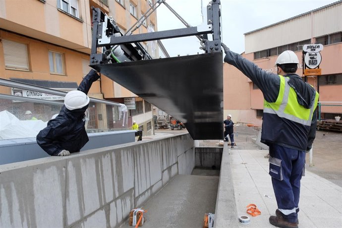 Instalación de las primeras rampas mecánicas de Vista Alegre