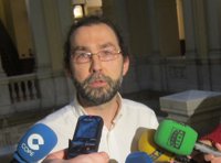 Podemos acusa a los grupos de bloquear políticamente la ley para disolver Gispasa