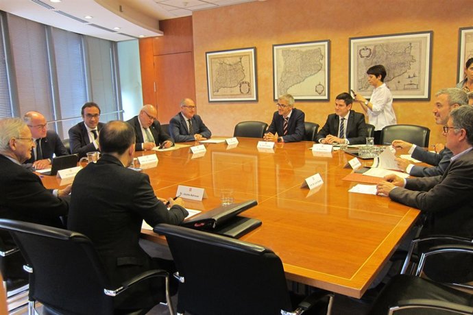 Reunió convocada per la Generalitat sobre cues en l'Aeroport de Barcelona