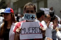 La muerte de un adolescente eleva a 43 muertos por protestas en Venezuela