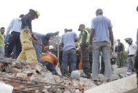 La Fiscalía de Colombia suspende al alcalde de Cartagena por el derrumbe de un edificio que dejó 20 muertos