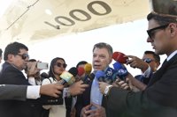 Santos: "Si la militarización de la frontera entre Colombia y Venezuela sirve para mejorar la seguridad, bienvenida sea"