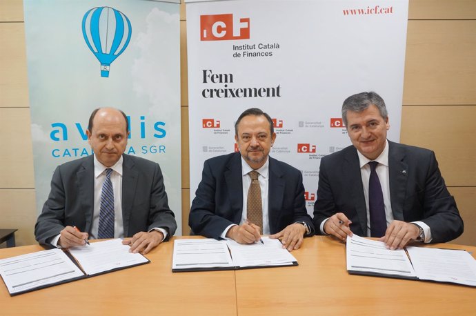 Firma del convenio entre Avalis, Abanca e ICF