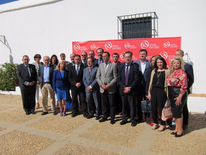 Visita de la Comisión de Asuntos Iberoamericanos del Senado a La Rábida. 
