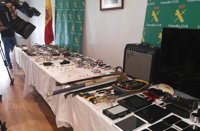 Detenidos 16 miembros de dos bandas a las que se atribuyen 67 robos en viviendas de siete provincias