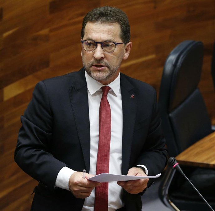 El consejero de Educación y Cultura, Genaro Alonso