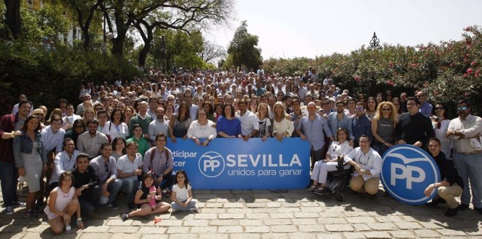 Acto de candidatura de VIrginia Pérez