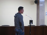 Condenado a nueve años de cárcel tras dejar ciega a su madre por una paliza