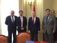 El alcalde de Granada traslada al CGPJ que "no va a admitir" que las nuevas salas del TSJA vayan a Sevilla o Málaga