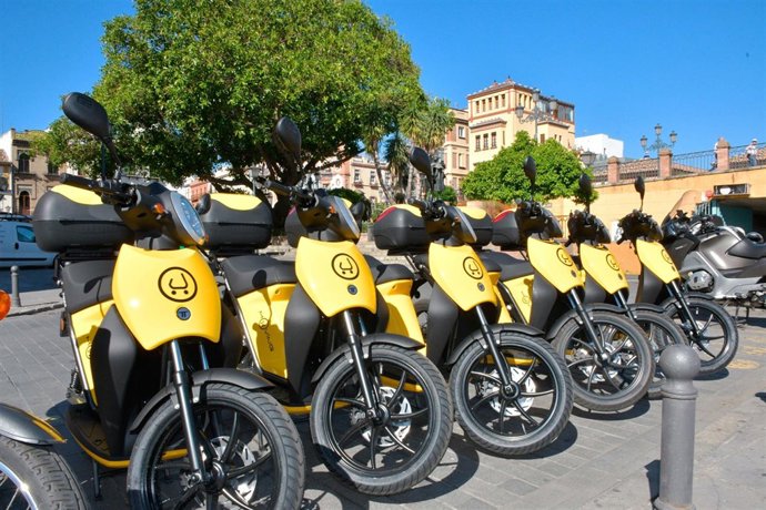 Motos eléctricas de Muving en Sevilla.