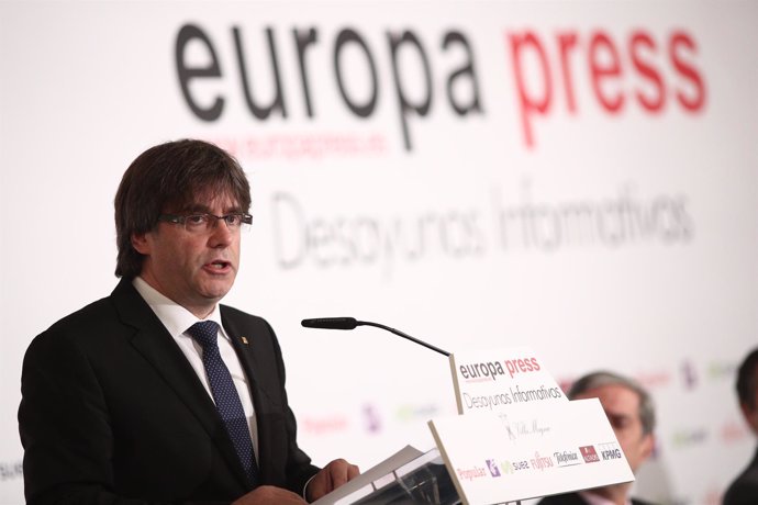 Carles Puigdemont en el desayuno informativo de Europa Press