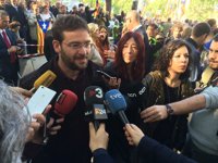 Fachin transmite a Colau su rechazo a que los 'comuns' utilicen la marca 'Podem'