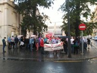 Vecinos del barrio valenciano reclaman la clausura de la subestación eléctrica por ser "demostradamente peligrosa"