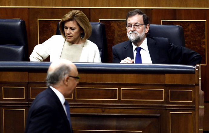 Mariano Rajoy y Cristóbal Montoro en el debate sobre los Presupuestos