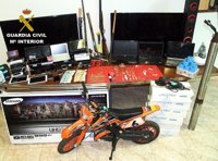 Desarticulan un grupo criminal tras 22 robos en casas de campo en Puertollano y Solana de los Barros (Badajoz)