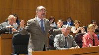 Lambán tratará de "recomponer la fractura" educativa que "produjo el anterior Gobierno" de Aragón