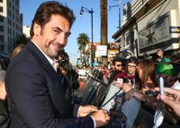 Javier Bardem acude a la premiere de 'Piratas del Caribe' sin Penélope Cruz