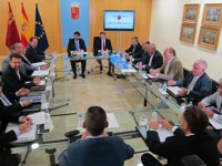 Mesa del Agua y Comunidad trasladarán "con una voz" al Ministerio las soluciones al déficit hídrico