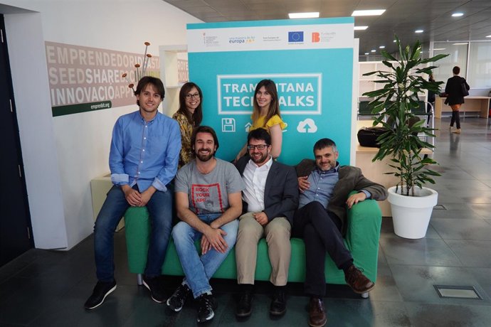 Presentación del programa Emprenbit Tech Camp