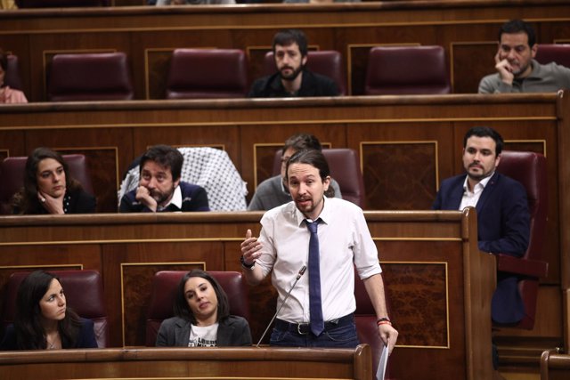 Ione Belarra, Irene Montero, Pablo Iglesias y otros diputados de Unidos Podemos