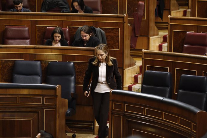 Irene Montero, Pablo Iglesias y Ana Pastor en el Congreso