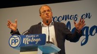 Monago (PP) dice que en Andalucía pasa al revés que a Alonso en Fórmula Uno, "tenéis un Ferrari, pero no tenéis piloto"