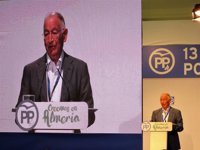 Gabriel Amat, reelegido como presidente del PP de Almería