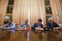 El Ayuntamiento y el Colegio de Farmacéuticos de Sevilla acuerdan aunar esfuerzos para promocionar la salud