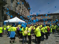 Cerca de 200 personas de la asociación Aspas defienden "la convivencia en igualdad" tras finalizar el Camino