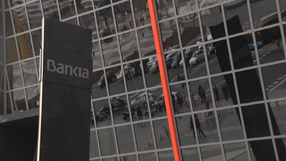 El FROB acuerda la fusión entre Bankia y BMN